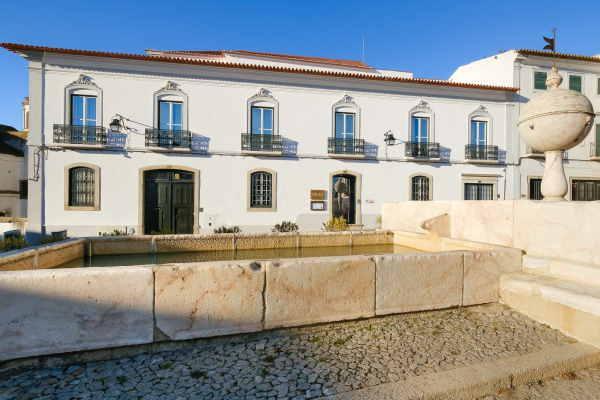 Mourasuites Hotel Évora Exteriör bild