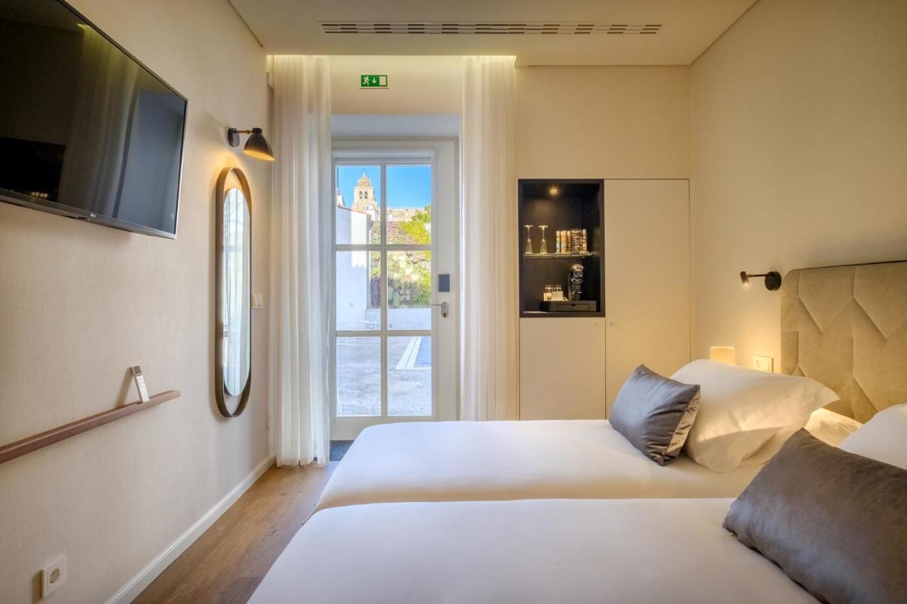Mourasuites Hotel Évora Exteriör bild